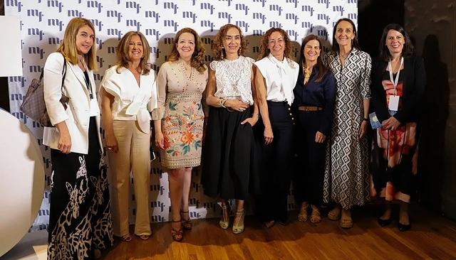 Foto de Mujeres en Farma celebra su quinto aniversario y refuerza su apuesta por el liderazgo femenino en el sector salud