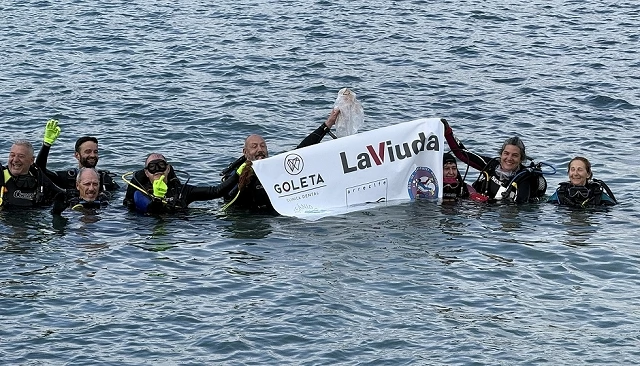 Foto de LaViuda se suma a la iniciativa �Red de Vigilantes Marinos� para la limpieza de fondos marinos