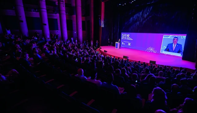 Foto de Mario Steta, la salud femenina y el impacto social del sector completan el programa principal del XI Congreso Internacional de Frutos Rojos