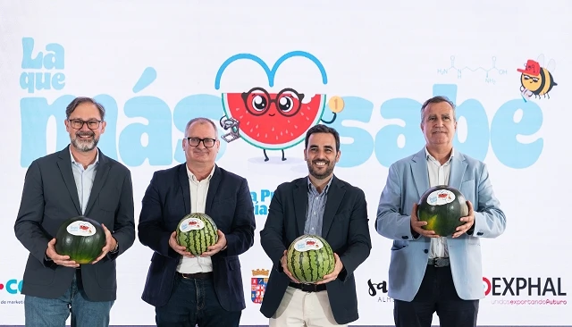 Foto de Almer�a consolida su pujanza exportadora en sand�a: produce 630.000 toneladas y cultiva 11.000 hect�reas