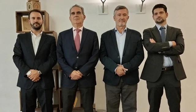 Foto de alianzAS se constituye como Confederaci�n para reforzar la defensa de los servicios esenciales