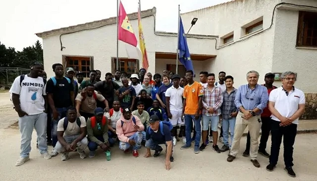 Foto de El Gobierno de Castilla-La Mancha apuesta por la Escuela de Pastores para fijar población rural