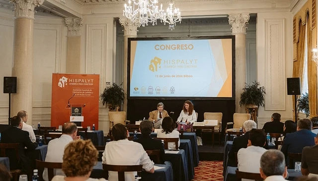 Foto de Hispalyt presenta un crecimiento del sector de ladrillos y tejas en 2025 y alerta sobre los retos de vivienda y descarbonización