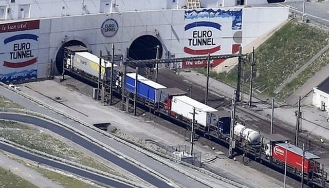 Foto de Brexit diez a�os despu�s: crecen las trabas, los costes y la competencia en el tercer mercado para las frutas y hortalizas espa�olas