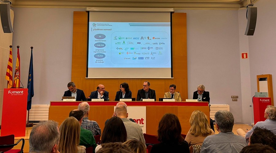 Foto de Las gasolineras reclaman bonificar los combustibles renovables para reducir la dependencia del petr�leo en plena crisis de precios