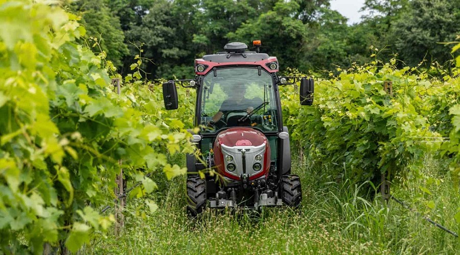 Foto de Los tractores McCormick estar�n presentes en Demoalmendro 2026