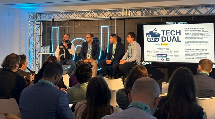 Foto de CIAC presenta el proyecto TECHDUAL, un veh�culo aut�nomo de uso civil y militar