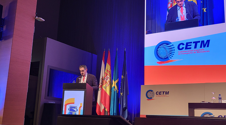 Foto de La CETM reivindica en Gij�n el papel estrat�gico del transporte de mercanc�as por carretera