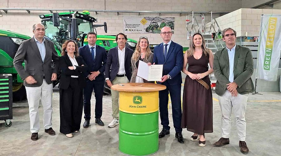 Foto de John Deere extiende a Murcia el proyecto Empleatech