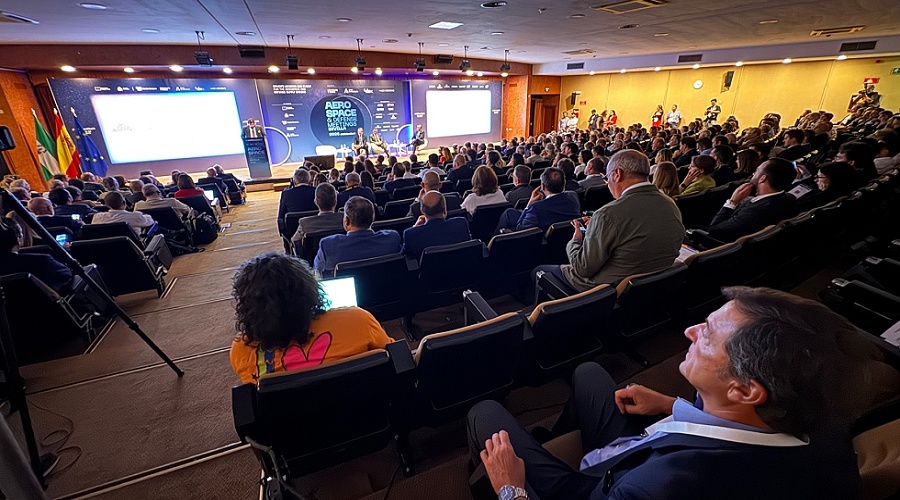 Foto de La industria aeroespacial comparte conocimiento y contactos comerciales en ADM Sevilla 2026