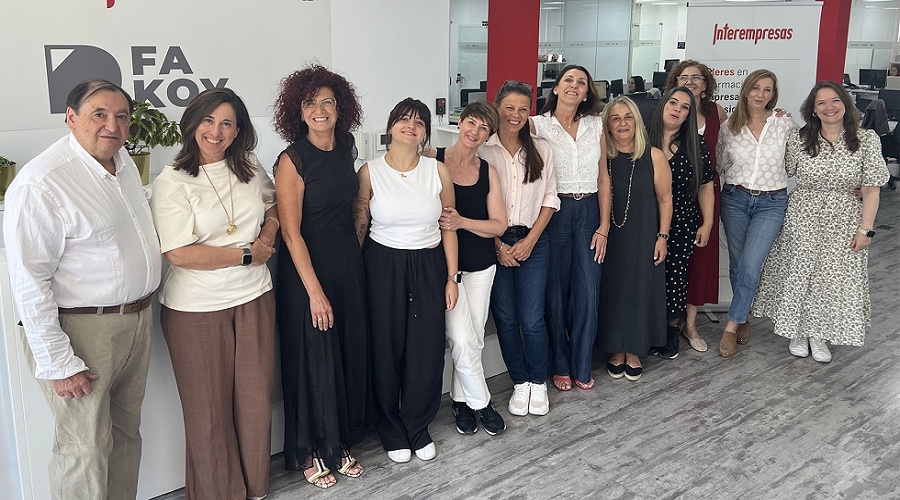 Foto de Las mujeres de la cerrajer�a toman la palabra: retos, talento y futuro del sector