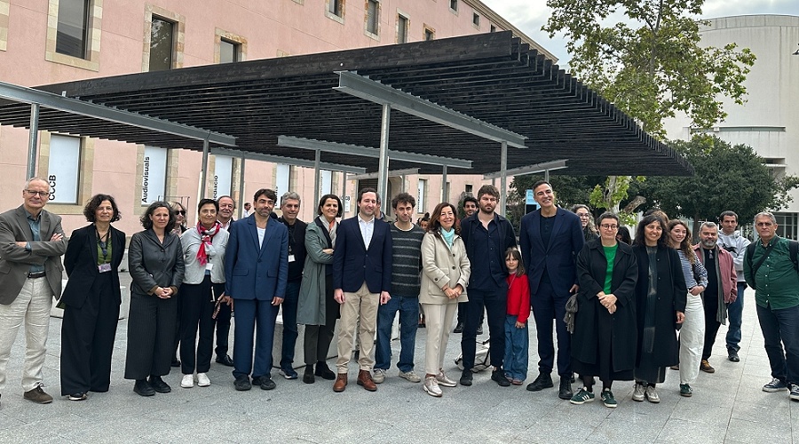 Foto de La Plaza Joan Coromines de Barcelona acoge la 5� edici�n de TAC! Festival de Arquitectura Urbana
