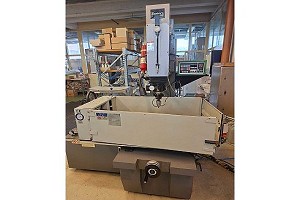 BAOMA - DB 703 - Máquina EDM de hundimiento de troqueles - 2010