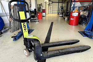 Transpaleta manual LIFTER