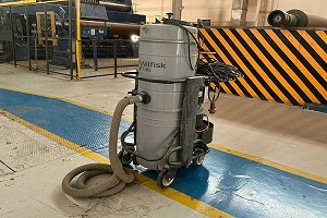 NILFISK T 30 S L 100 Industrial vacuum cleaner - 2020