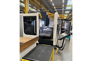 Centro de mecanizado universal