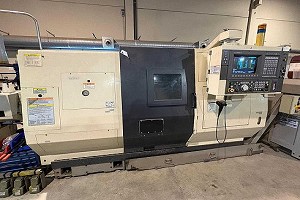 OKUMA  LU15 Torno CNC