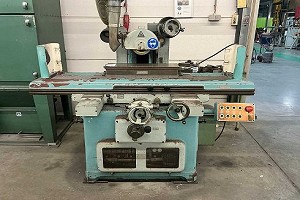 M�quina de molienda superficial TOS BPH-20 NA de 1974