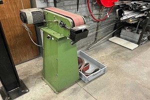 Lijadora de cinta Huvema