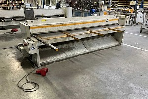 RAS 52.31 Tijeras de placas