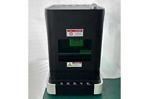 FREUTEK LMM0021 Nuevo Marcador láser de fibra de 20W (110 x 110 mm) 2024