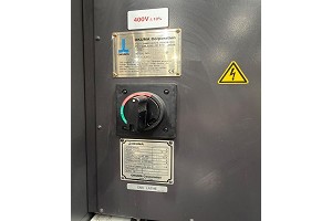 CNC Lathe with y-axis Okuma - LT-2000 EX