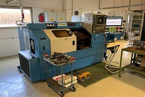 Torno CNC Hyundai HiT 18S 1994