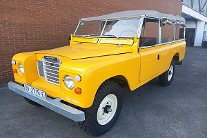 1980 LAND ROVER SANTANA