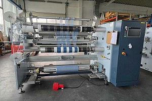 M�quina de corte de l�mina gris del Sistema FAES 2022