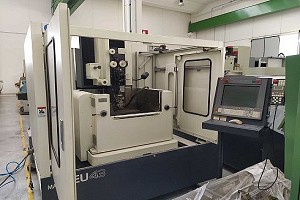 MAKINO - EU43 - EDM por cable - 2005