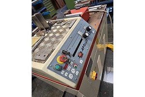 Apollo - P400 - Prensa hidr�ulica