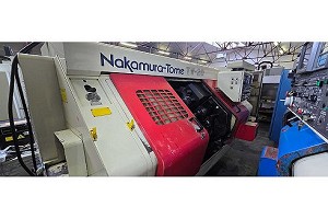 NAKAMURA TOME TW20 MM torno CNC de doble husillo con herramientas motorizadas