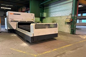 MAZAK - 2000 - ENGRANAJE ESPACIAL 510 MK II - M�QUINA DE CORTE L�SER CNC CO2
