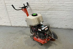 Cortador de suelo Husqvarna FS305 2019