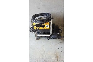 JCB   Unidad elecrohidr�ulica  con martillo JCB