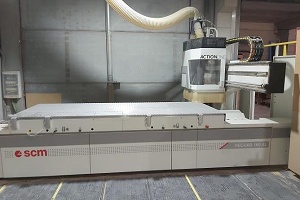 CNC 4 ejes con mesa nesting