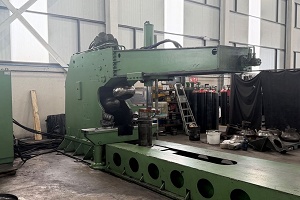 Flanging and dishing machine BOLDRINI - RIBO 20HY/4000 MACH-ID 9664 Make: BOLDRINI Type: RIBO 20HY/4