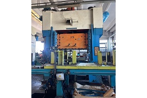Mechanica Prensa 630 ton