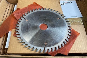 0/3432599