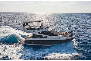 Lancha (vedette con fly) de 13,25 m de eslora