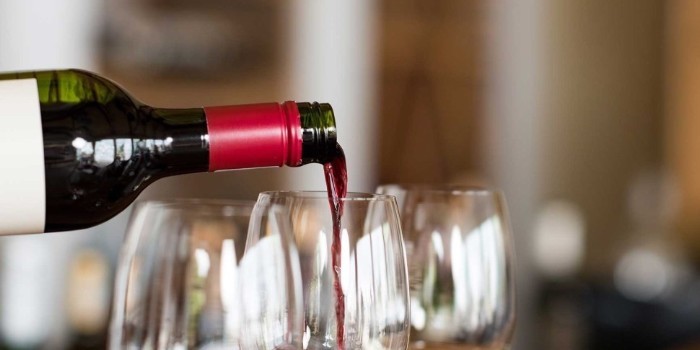 El consumo de vino se recupera en 2022, pero no lo suficiente
