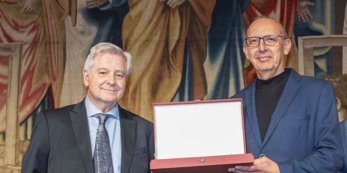 Imagen del artculo Interempresas recibe la Placa de Honor del Colegio Oficial de Ingenieros Agrnomos de Centro y Canarias