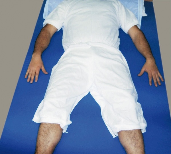 Kilómetros Derribar Lavar ventanas Pijamas antipañal cortos Bodysystem - Equipamiento médico y hospitalario - Pijamas  antipañal cortos