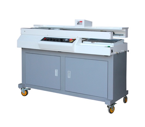 Foto de Fresadora - Encoladora profesional