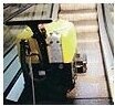 Foto de Fregadora-secadora especial para escaleras mecánicas