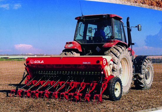 Foto de Sembradora mecánica con rejas