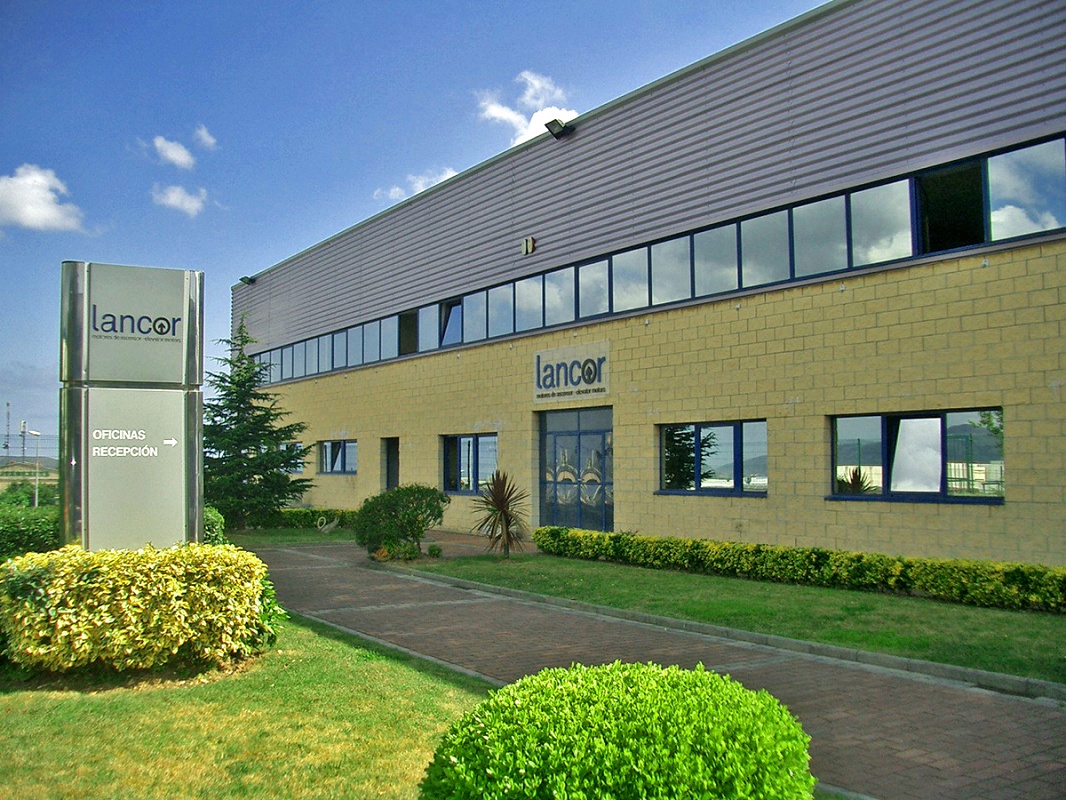 Foto deMotores síncronos para elevación