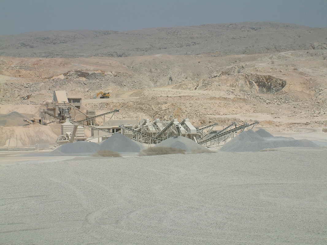 Foto dePlantas industriales de residuos y el tratamiento de minerales