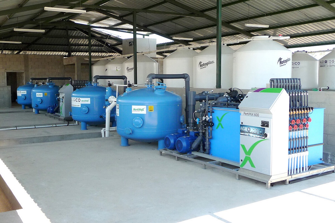 Foto deFertirriego para invernaderos