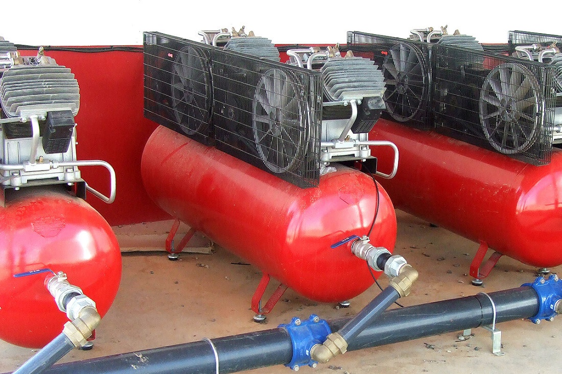 Foto deSistema de nebulización en invernaderos